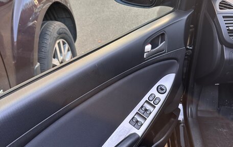 Hyundai Solaris II рестайлинг, 2016 год, 993 000 рублей, 11 фотография