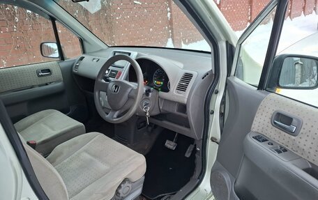 Honda Mobilio I, 2002 год, 365 000 рублей, 5 фотография