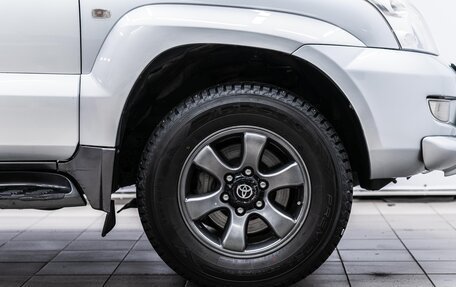 Toyota Land Cruiser Prado 120 рестайлинг, 2008 год, 2 149 000 рублей, 26 фотография