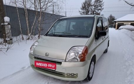 Honda Mobilio I, 2002 год, 365 000 рублей, 2 фотография