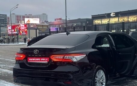 Toyota Camry, 2019 год, 2 900 000 рублей, 5 фотография