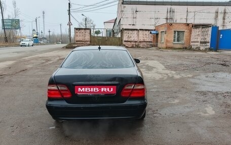 Mercedes-Benz CLK-Класс, 2001 год, 540 000 рублей, 10 фотография