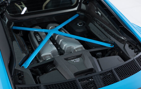 Audi R8, 2016 год, 11 890 000 рублей, 26 фотография