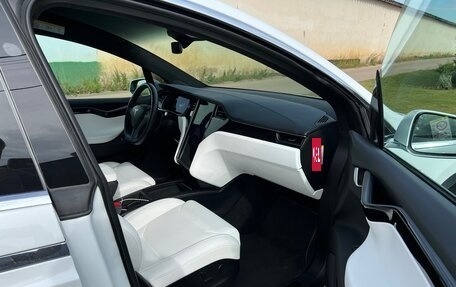 Tesla Model X I, 2018 год, 5 800 000 рублей, 5 фотография