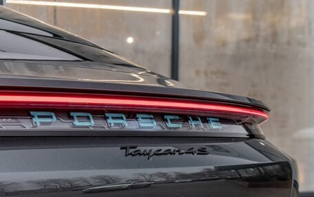 Porsche Taycan I, 2021 год, 8 250 000 рублей, 13 фотография