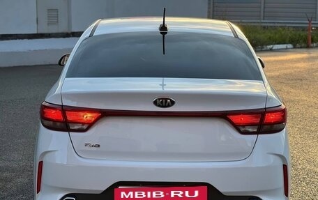 KIA Rio IV, 2020 год, 1 000 000 рублей, 6 фотография