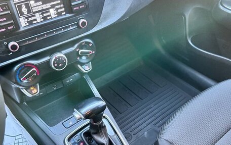 KIA Rio IV, 2020 год, 1 000 000 рублей, 7 фотография