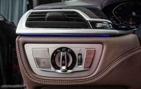 BMW 7 серия, 2019 год, 5 512 000 рублей, 17 фотография