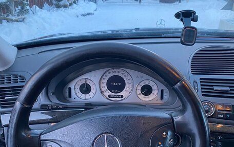 Mercedes-Benz E-Класс, 2002 год, 740 000 рублей, 10 фотография