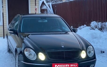 Mercedes-Benz E-Класс, 2002 год, 740 000 рублей, 3 фотография