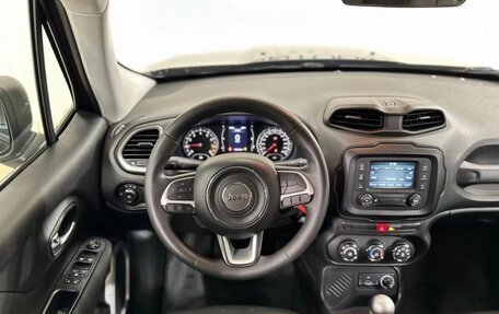 Jeep Renegade I рестайлинг, 2017 год, 1 630 000 рублей, 8 фотография