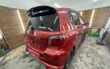 Toyota Vitz, 1999 год, 260 000 рублей, 2 фотография