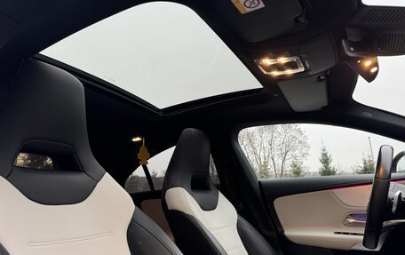 Mercedes-Benz CLA, 2019 год, 2 450 000 рублей, 12 фотография