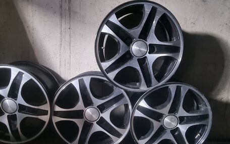 Mercedes-Benz G-Класс W463 рестайлинг _ii, 1996 год, 1 500 000 рублей, 26 фотография