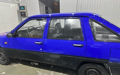 ИЖ 2126 «Ода», 2001 год, 130 000 рублей, 10 фотография