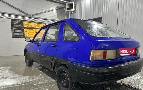 ИЖ 2126 «Ода», 2001 год, 130 000 рублей, 7 фотография