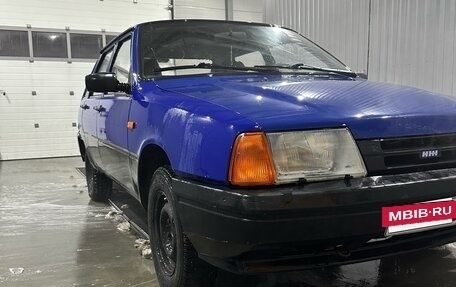 ИЖ 2126 «Ода», 2001 год, 130 000 рублей, 5 фотография