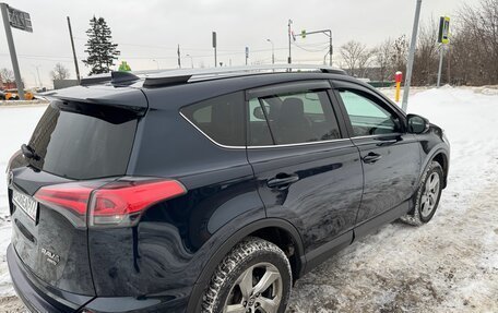 Toyota RAV4, 2018 год, 3 350 000 рублей, 3 фотография