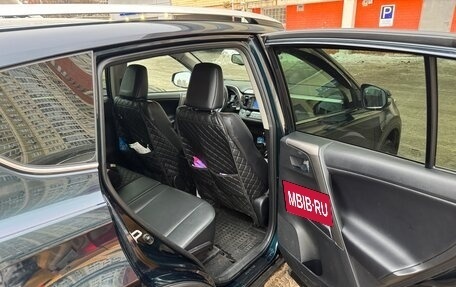 Toyota RAV4, 2018 год, 3 350 000 рублей, 19 фотография