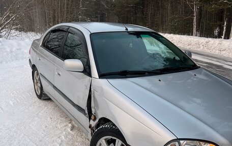 Toyota Avensis III рестайлинг, 2001 год, 350 000 рублей, 8 фотография