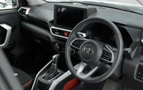 Toyota Raize I, 2020 год, 2 050 000 рублей, 11 фотография