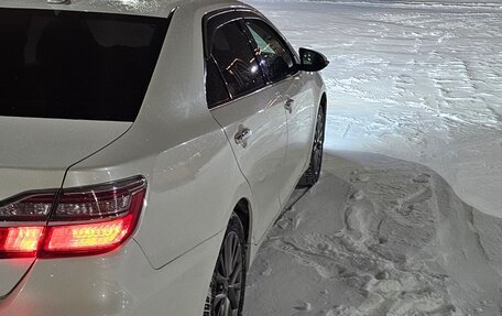 Toyota Camry, 2018 год, 2 130 000 рублей, 7 фотография