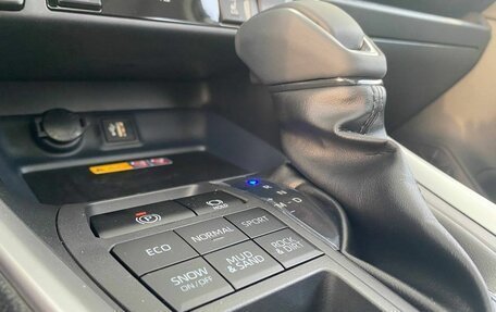 Toyota RAV4, 2025 год, 4 190 000 рублей, 20 фотография