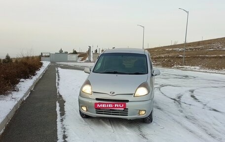 Toyota FunCargo, 2000 год, 420 000 рублей, 2 фотография