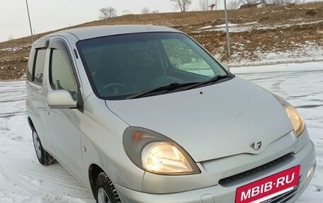 Toyota FunCargo, 2000 год, 420 000 рублей, 4 фотография