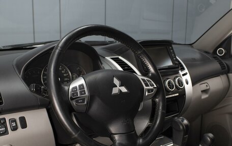 Mitsubishi Pajero Sport II рестайлинг, 2011 год, 1 430 000 рублей, 11 фотография