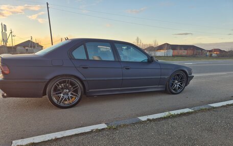 BMW 7 серия, 1999 год, 2 550 000 рублей, 2 фотография