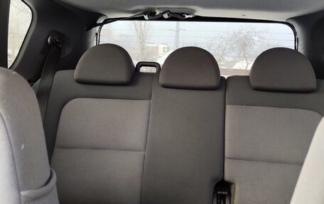 Mitsubishi Colt VI рестайлинг, 2006 год, 380 000 рублей, 26 фотография