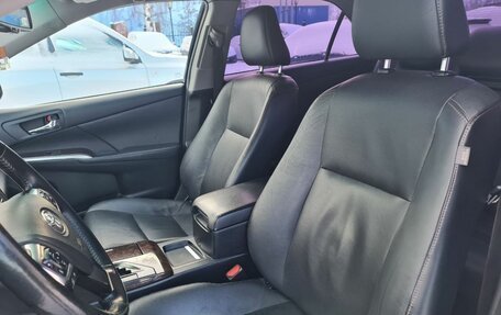 Toyota Camry, 2015 год, 1 899 000 рублей, 20 фотография