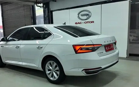 Skoda Superb III рестайлинг, 2021 год, 1 677 000 рублей, 4 фотография