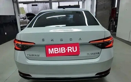 Skoda Superb III рестайлинг, 2021 год, 1 677 000 рублей, 5 фотография