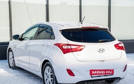 Hyundai i30 II рестайлинг, 2013 год, 849 000 рублей, 3 фотография