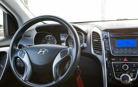 Hyundai i30 II рестайлинг, 2013 год, 849 000 рублей, 11 фотография