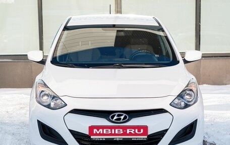 Hyundai i30 II рестайлинг, 2013 год, 849 000 рублей, 8 фотография