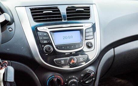 Hyundai Solaris II рестайлинг, 2011 год, 729 000 рублей, 15 фотография