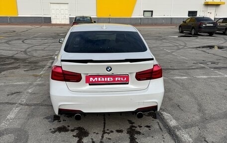 BMW 3 серия, 2016 год, 1 900 000 рублей, 14 фотография