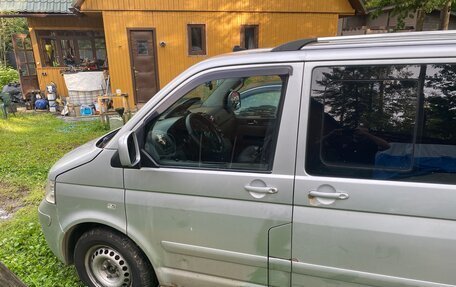 Volkswagen Multivan T5, 2004 год, 700 000 рублей, 6 фотография