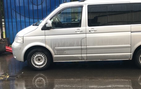 Volkswagen Multivan T5, 2004 год, 700 000 рублей, 9 фотография