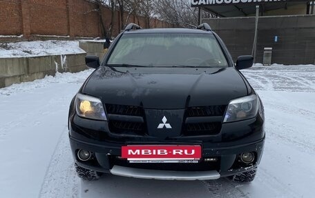 Mitsubishi Outlander III рестайлинг 3, 2007 год, 430 000 рублей, 2 фотография