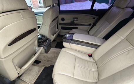 BMW 7 серия, 2004 год, 580 000 рублей, 17 фотография
