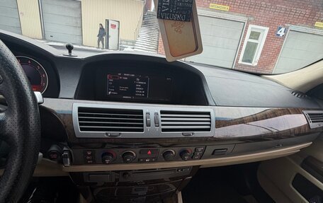 BMW 7 серия, 2004 год, 580 000 рублей, 22 фотография