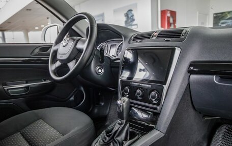 Skoda Octavia, 2012 год, 758 000 рублей, 18 фотография