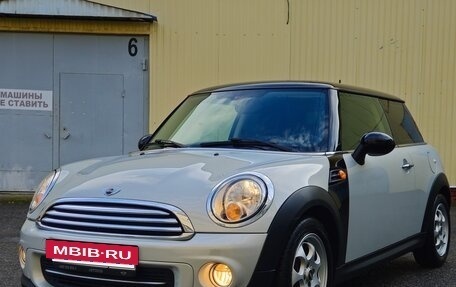 MINI Hatch, 2013 год, 1 050 000 рублей, 2 фотография