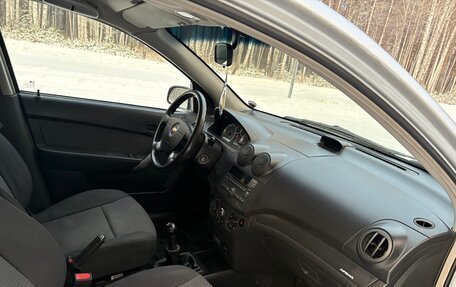 Chevrolet Aveo III, 2011 год, 440 000 рублей, 8 фотография