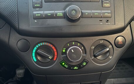 Chevrolet Aveo III, 2011 год, 440 000 рублей, 12 фотография