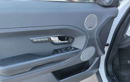 Land Rover Range Rover Evoque I, 2015 год, 2 620 000 рублей, 10 фотография